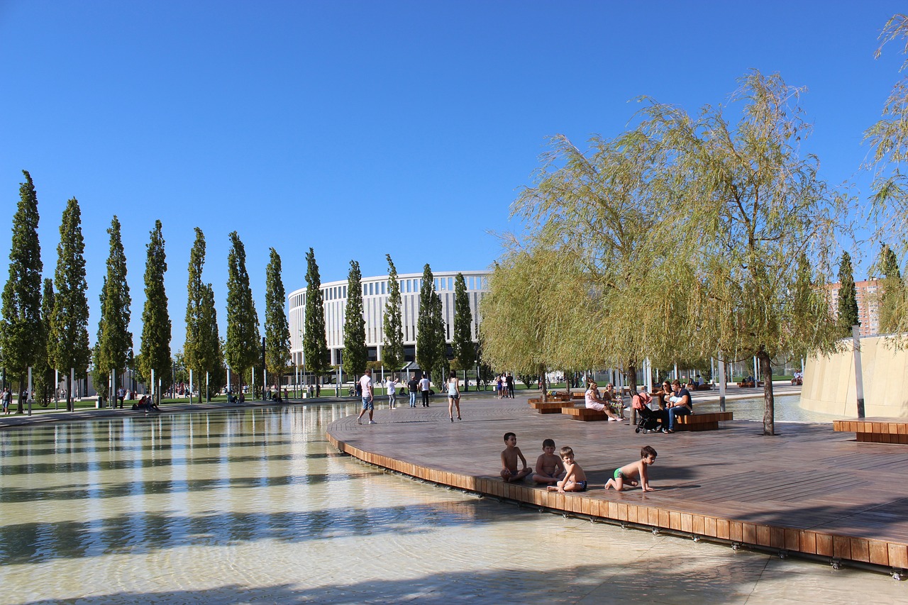 他们通过不 他们通过不